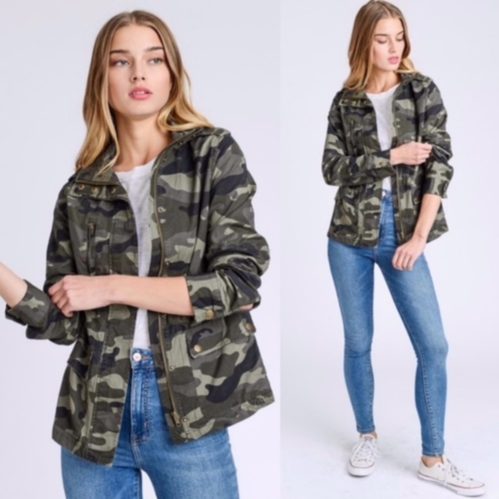 BellanBlue Camouflage Jacket Lg